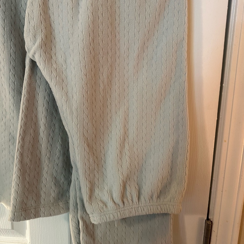 Vintage Laura Ashley Sage Knit Cardigan Sleep Set - Picture 6 of 6
